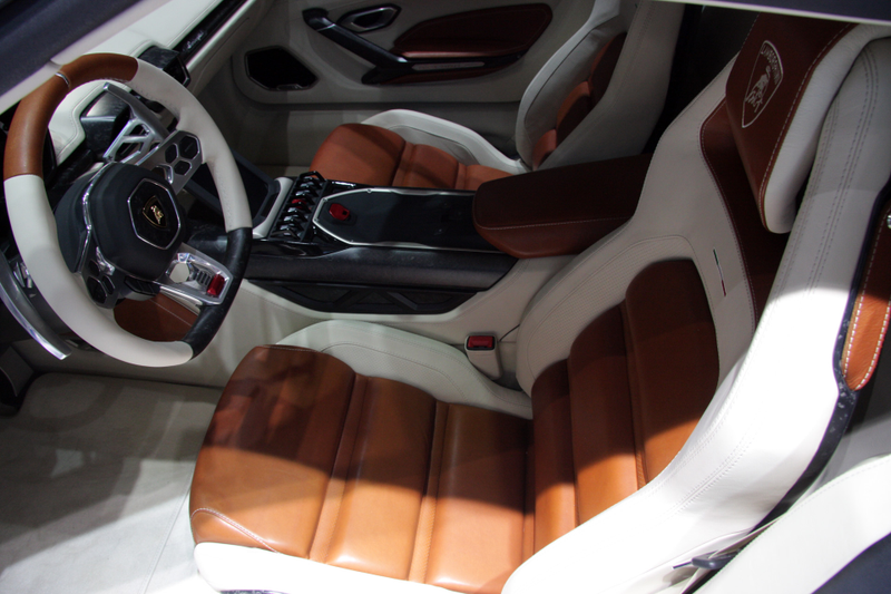 Illustration for article titled The Lamborghini Asterion Is Just As Beautiful On The Inside